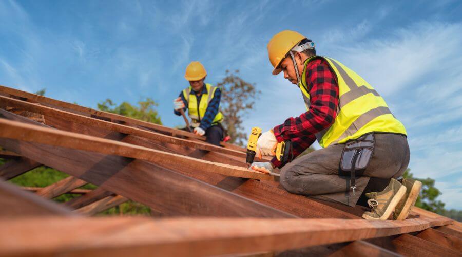 Professional metal roof installation in Hormigueros, PR